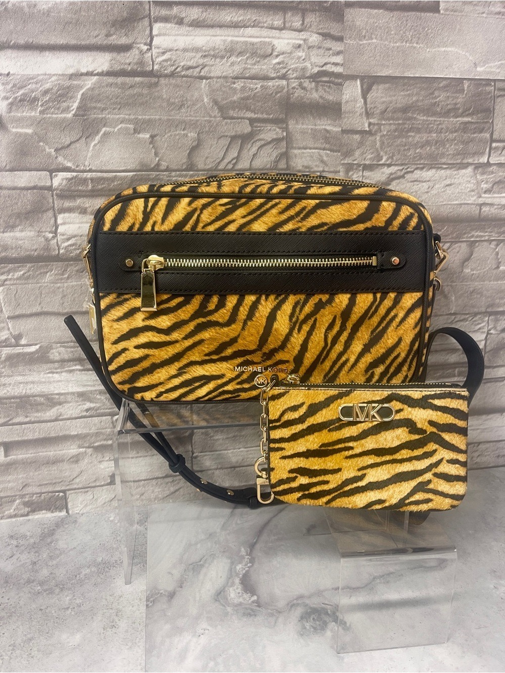 Michael Kors Charm Large Camera Crossbody Nylon Tiger Stripes & Matching Wallet